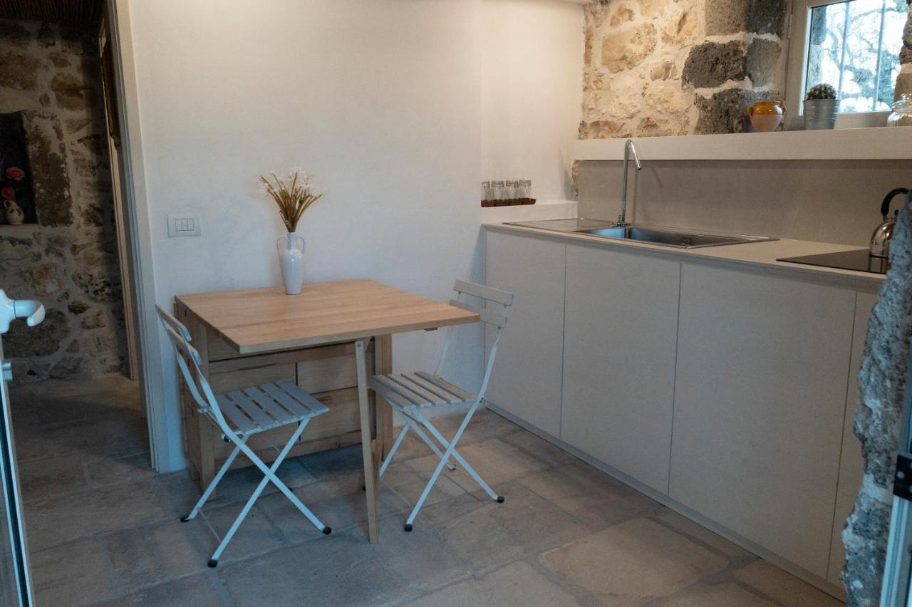 La Nicchia-Trullo Lägenhet Corigliano dʼOtranto Exteriör bild