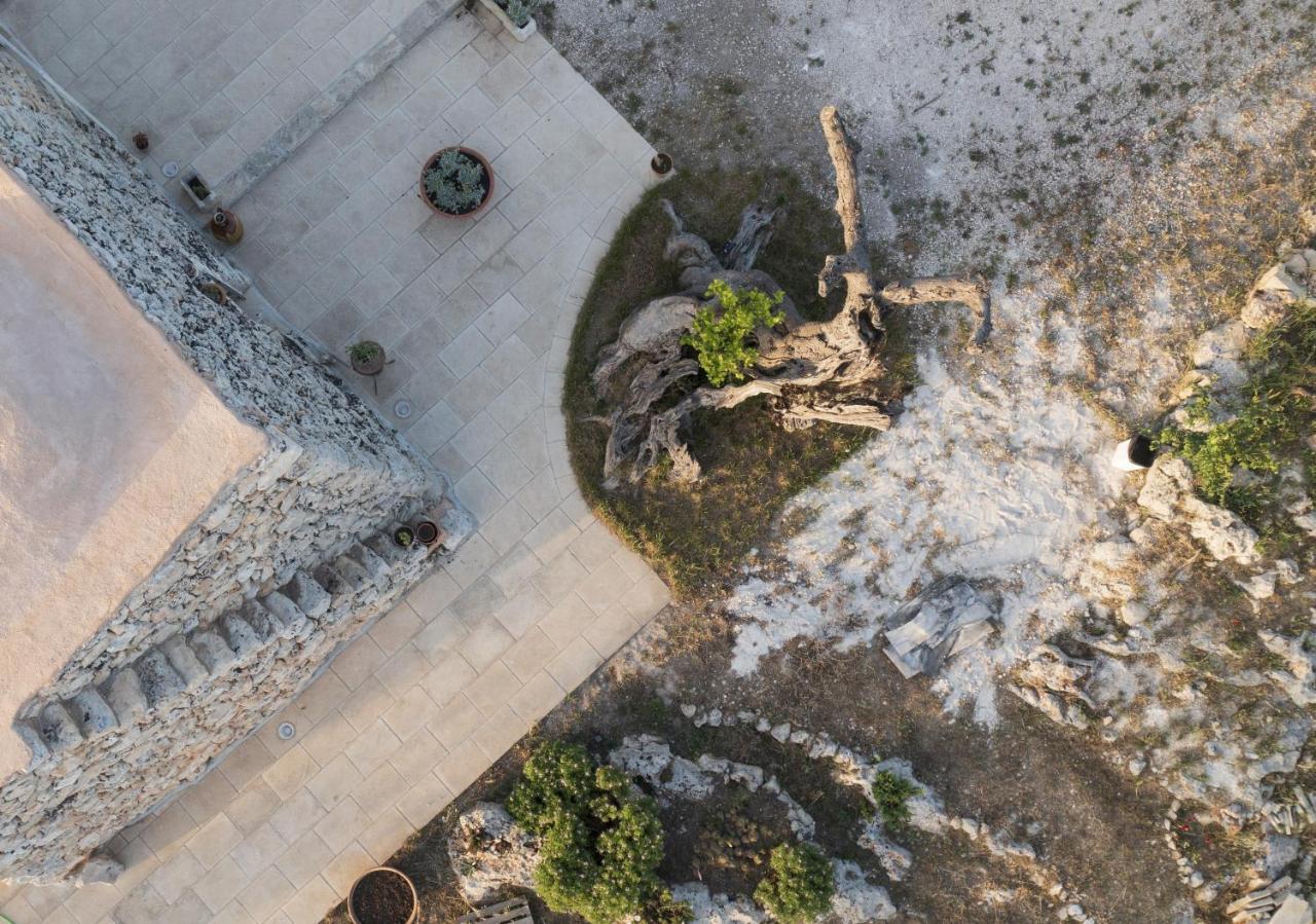 La Nicchia-Trullo Lägenhet Corigliano dʼOtranto Exteriör bild