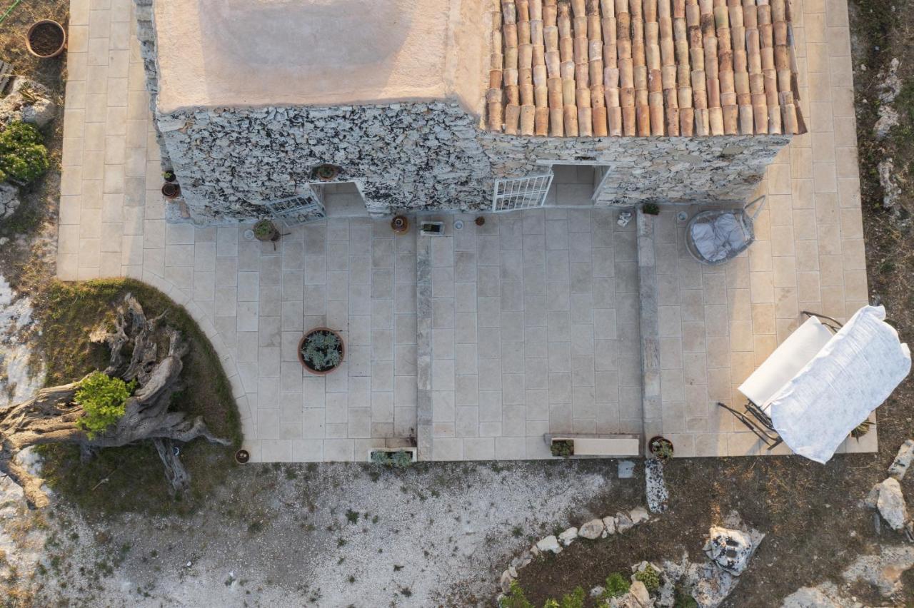 La Nicchia-Trullo Lägenhet Corigliano dʼOtranto Exteriör bild